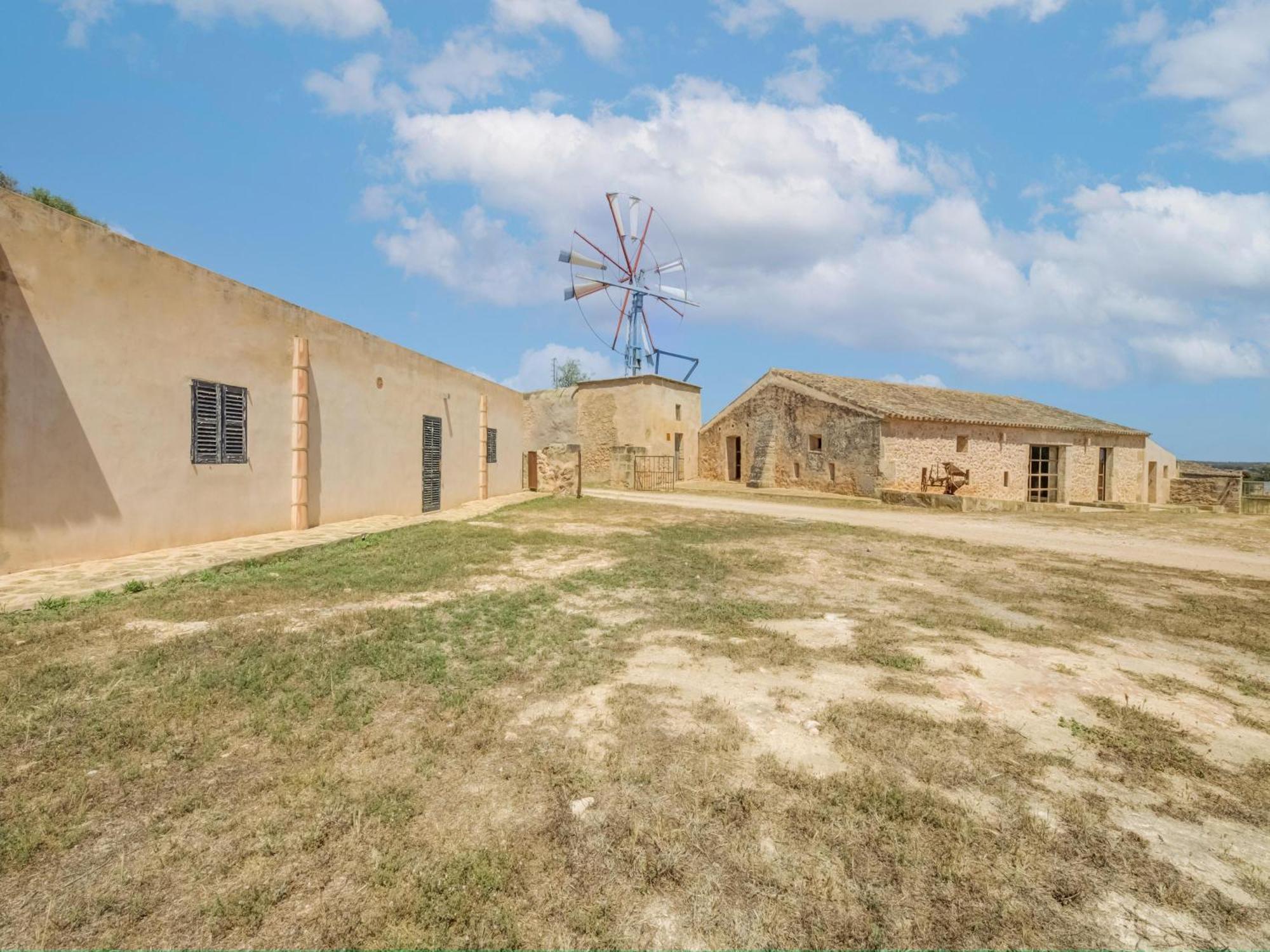 Possessio Sa Barrala Gallinero Campos  Exterior photo