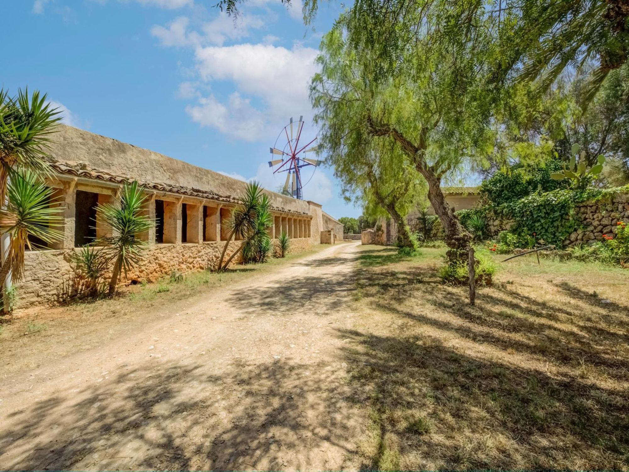 Possessio Sa Barrala Gallinero Campos  Exterior photo